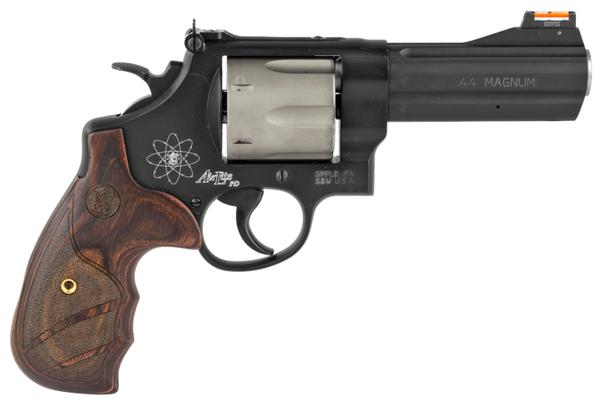 Smith & Wesson 329 Personal Defense 44 Mag 4